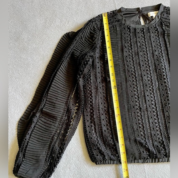 Calligraphie Black Laced Ruffles Long Sleeve Blouse Top Size Medium New! - Picture 4 of 6